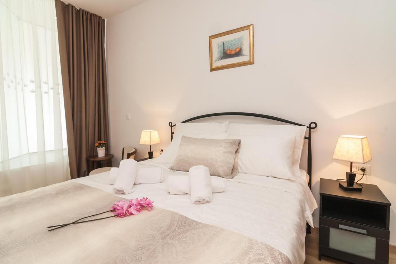 Via Domus Gjestgiverier 4*